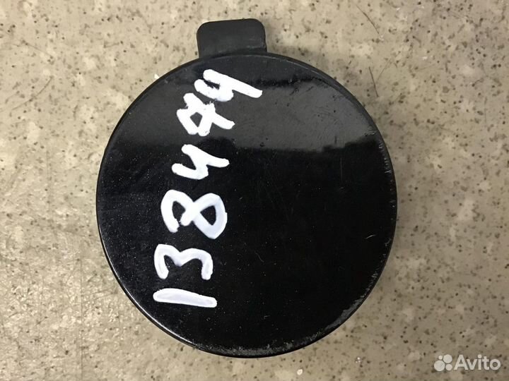 Заглушка буксировочного крюка VW Passat B8 2015