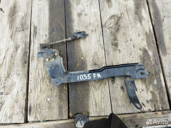 Электронный контроль высоты передний правый Lexus