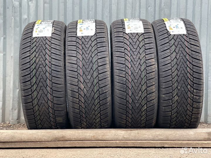 Roadmarch Winter XPro 888 215/65 R16 97T