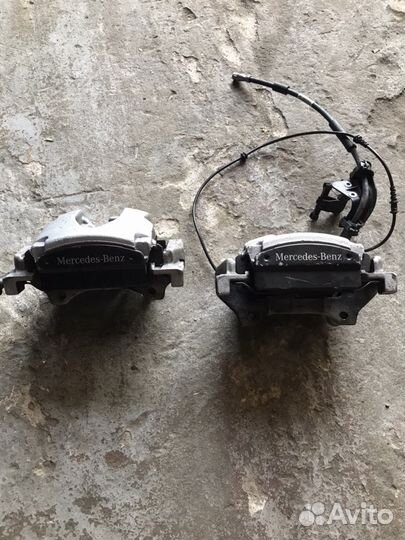 Суппорт тормозной Mercedes ML GLE W166 2018