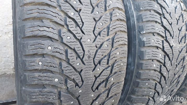 Nokian Tyres Hakkapeliitta 9 SUV 285/50 R20 116T