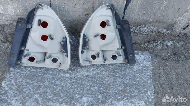 Хундай акцент Фонари задние