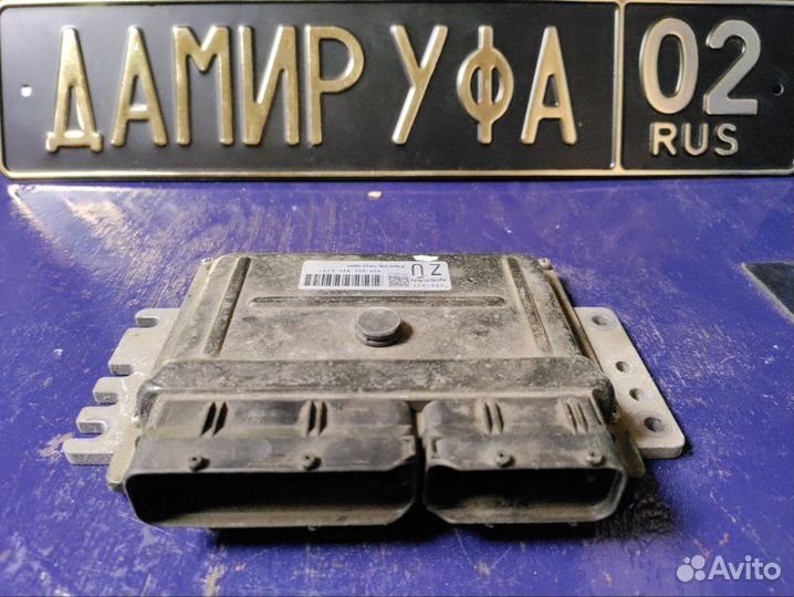 Блок управления двигателем Nissan Wingroad Y11