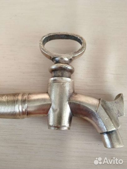 Старинный бочковой латуневый кран