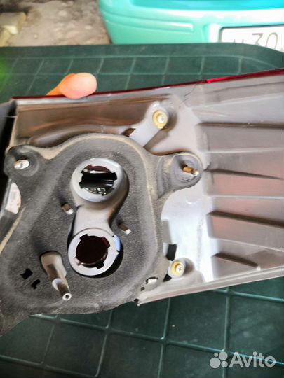 Задний левый фонарь для Toyota corolla F180