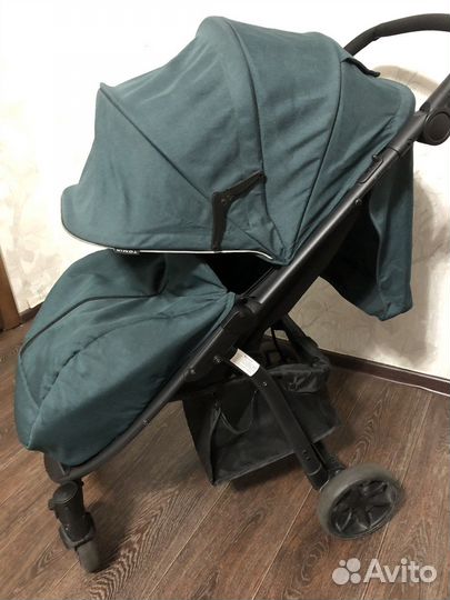 Прогулочная коляска tomix