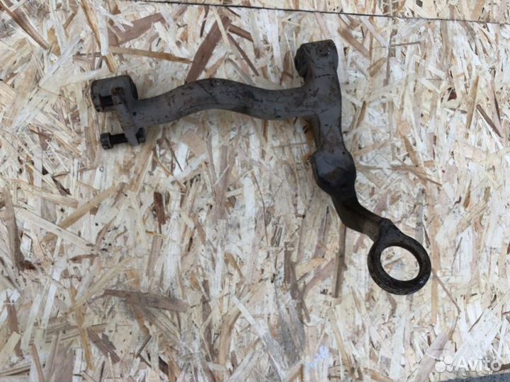 Рычаг подвески правый Vw Transporter T4