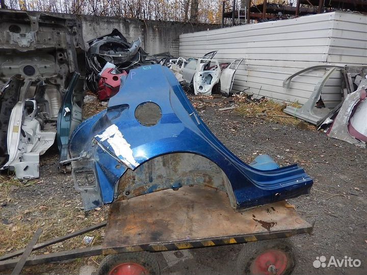 Крыло заднее правое Peugeot 308 2007-2015