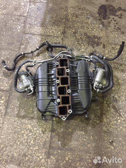 Коллектор впускной на Инфинити Infiniti vq35hr