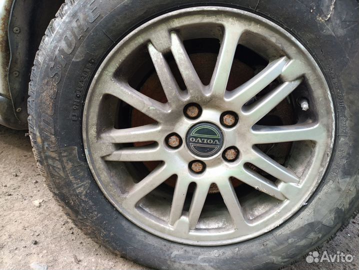 Диски R15 литые Volvo s60