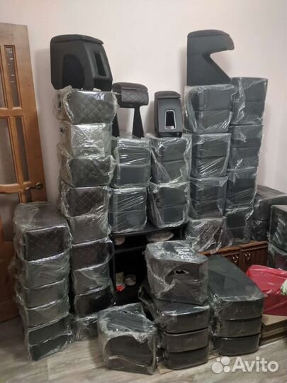 Подлокотник