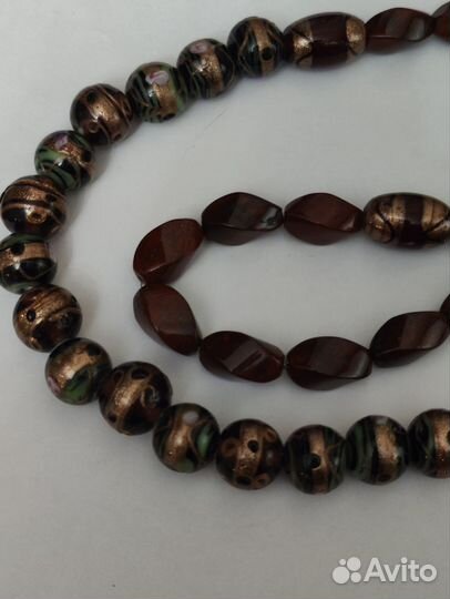 Бусы из натуральных камней