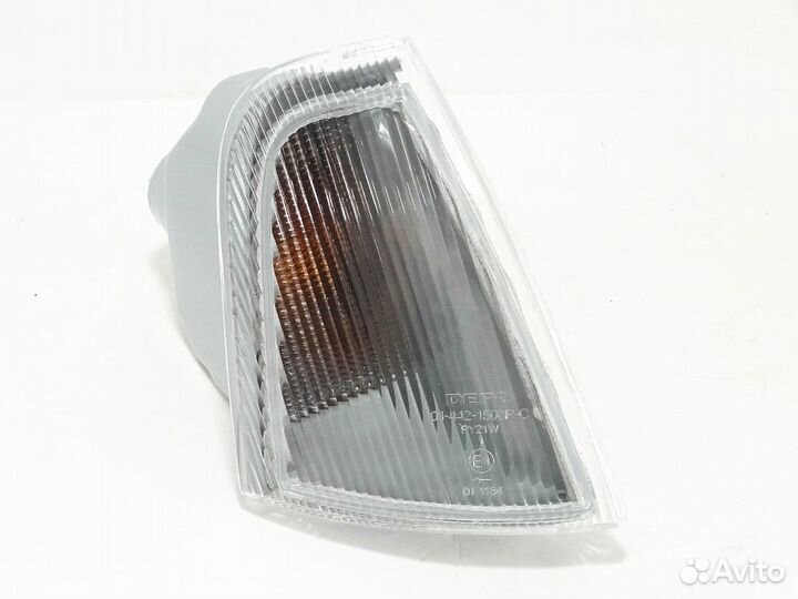 Указатель поворота правый Opel Omega A