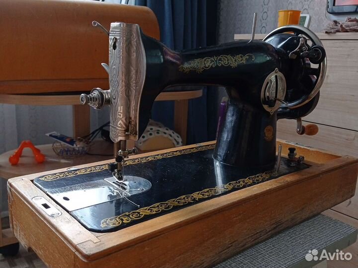 Швейная машинка пмз им Калинина