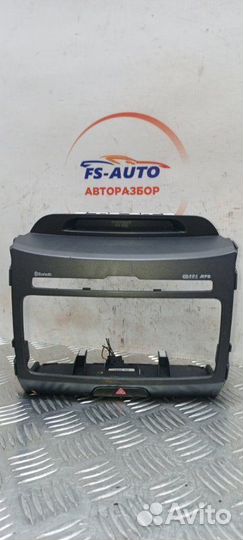 Рамка магнитолы Kia Sportage 3 SUV 2.0 D4HA 2012