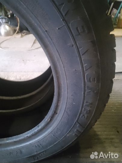 Kumho 722 205/60 R16