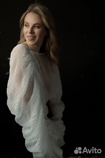 Женская шифоновая блузка с пышными рукавами