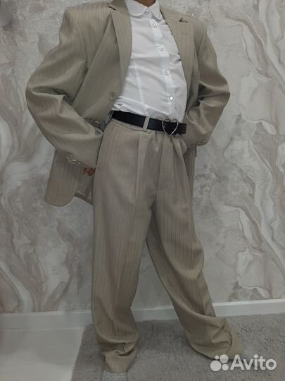 Классический костюм на мальчика