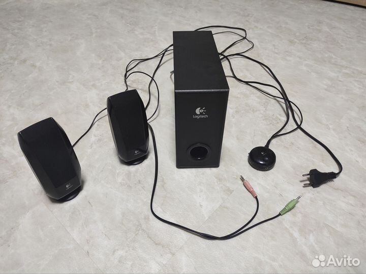 Колонки 2.1 Logitech s-220