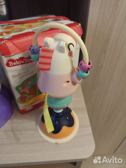 Игрушка на присоске