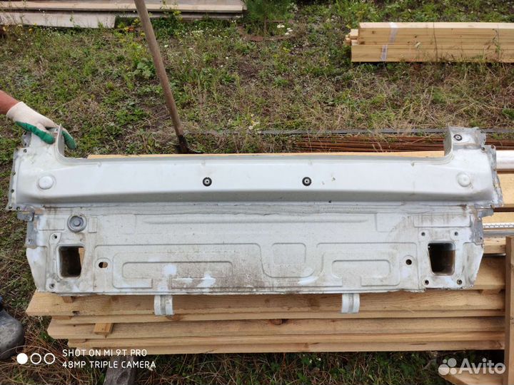 Панель задка Тигуан