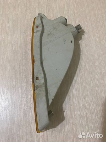 Поворотник правый передний Toyota RAV4 SXA10-SXA11