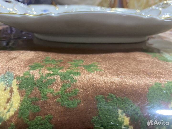 Антикварная тарелка