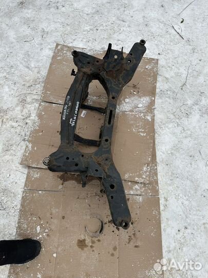 Задний подрамник Nissan Qashqai J10 4wd