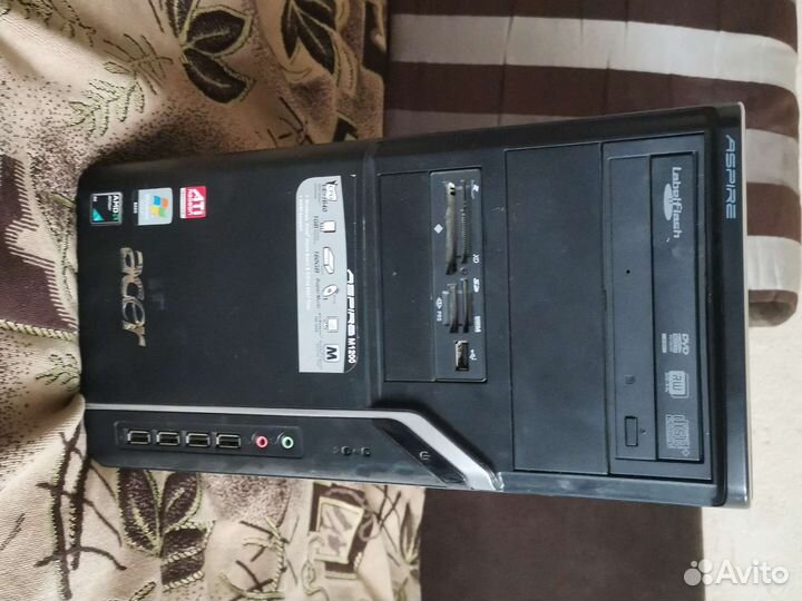 Корпус для пк материнской платой