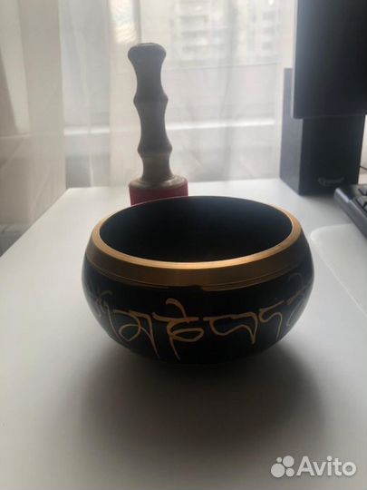 Индийская латунная поющая чаша