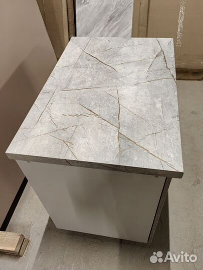 Кухонная тумба с толстой столешницей