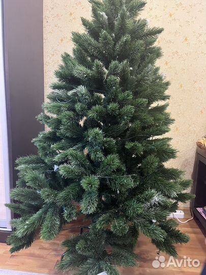 Ель искуственная