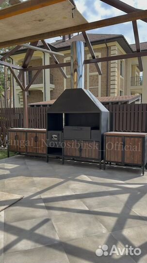 Мангальный комплекс с зонтом в помещение