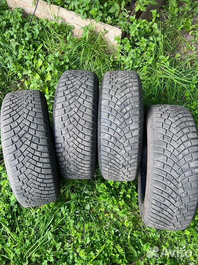 Continental IceContact 3 215/65 R16 102T