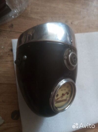 Фара на мотоцикл