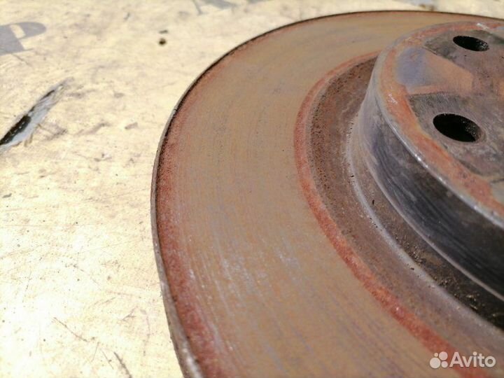 Диск тормозной передний Toyota Rav4 40 2013-2019