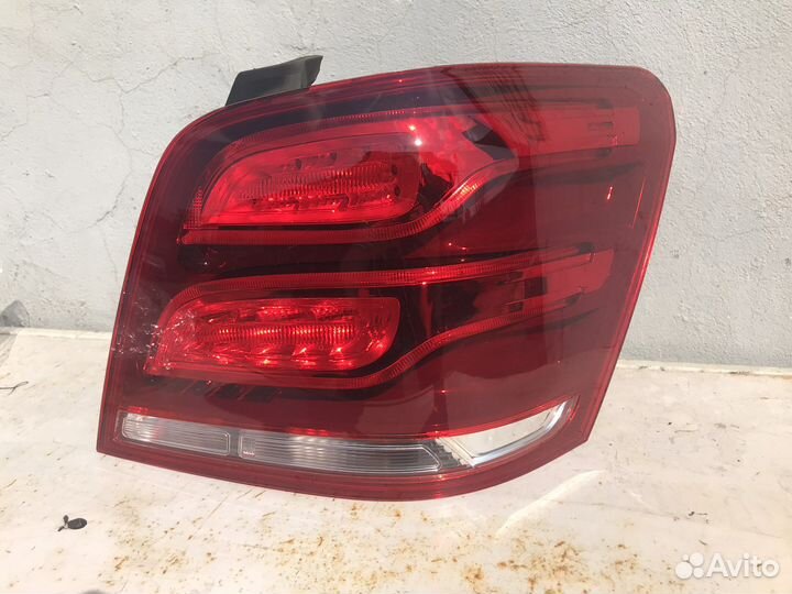 Фонарь правый Mercedes GLK204 рестайлинг