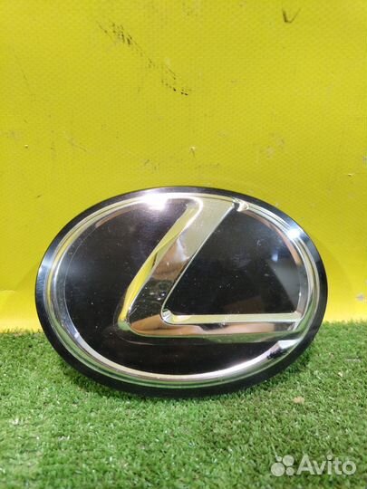 Эмблема Lexus RX 2015