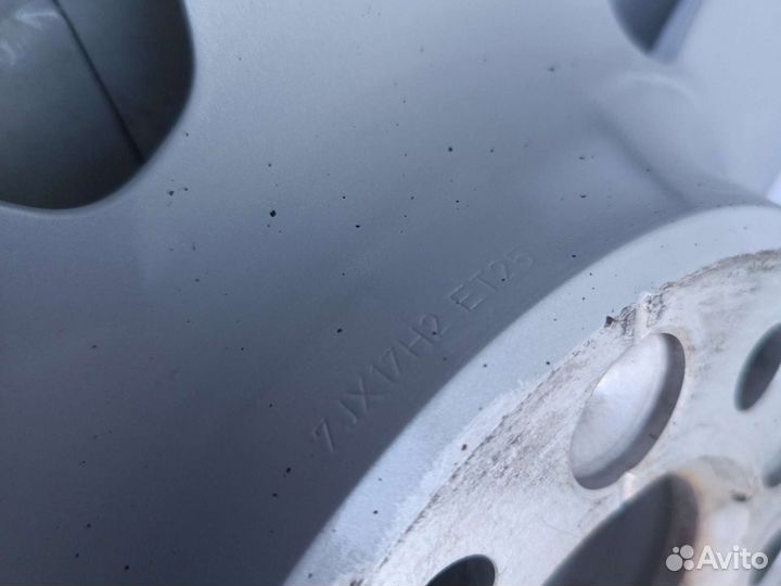 Оригинал Audi R17 5/112