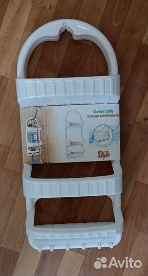 Полки для ванной новые металл, пластик