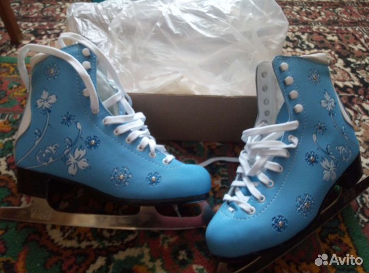 Коньки фигурные