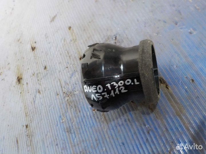 Воздушный дефлектор Chevrolet Aveo T300