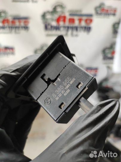 Кнопка стеклоподъемника задняя левая Bmw X5 Е53