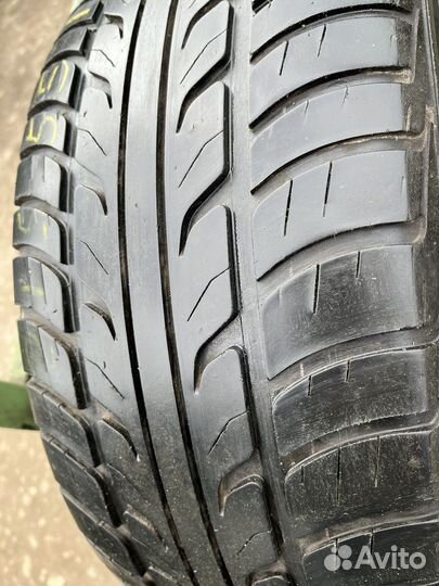 Goodyear HydraGrip 215/55 R16