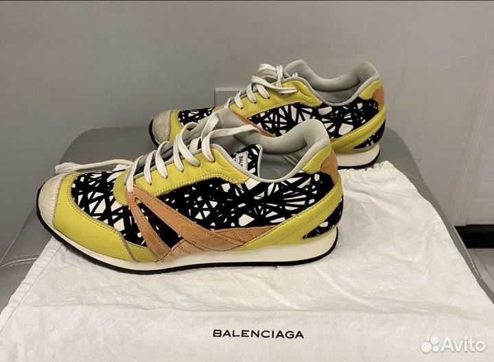 Кроссовки женские Balenciaga 37,5 размер