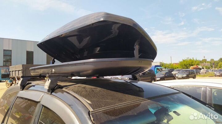 Автобокс на крышу Koffer A440 чёрный глянец