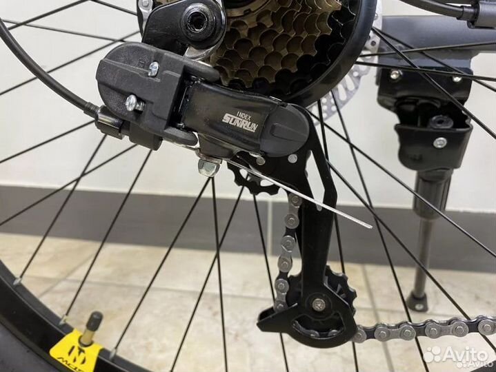 Горный велосипед алюминиевый 26. Новый