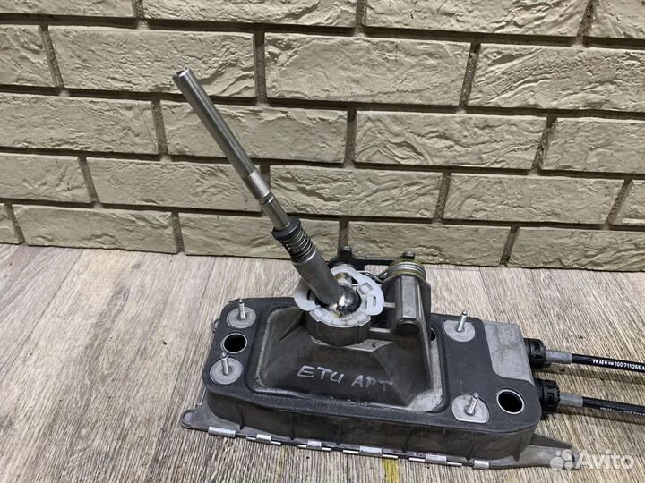 Skoda Yeti Кулиса кпп с тросами в сборе