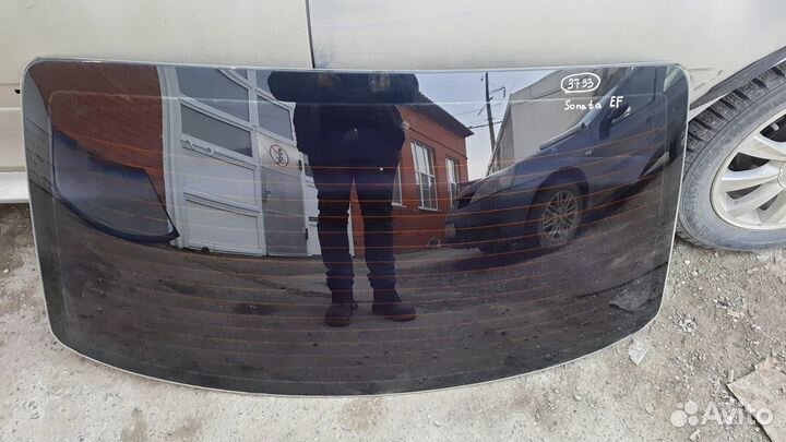 Стекло заднее Hyundai Sonata EF рест. 2006