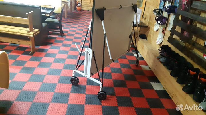 Пвх-плитка для офиса